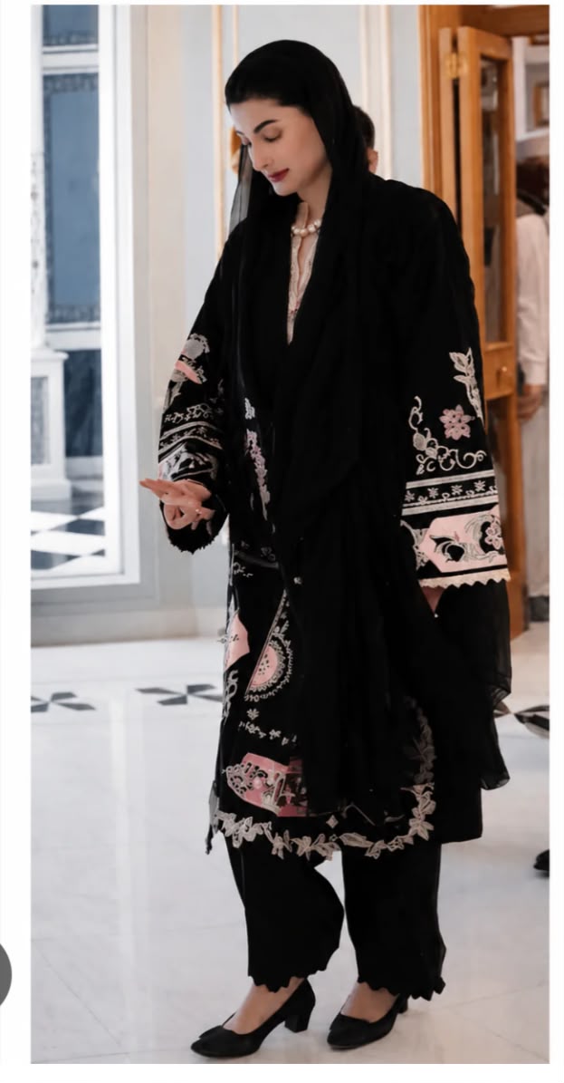 Brand:ethnic 3PC