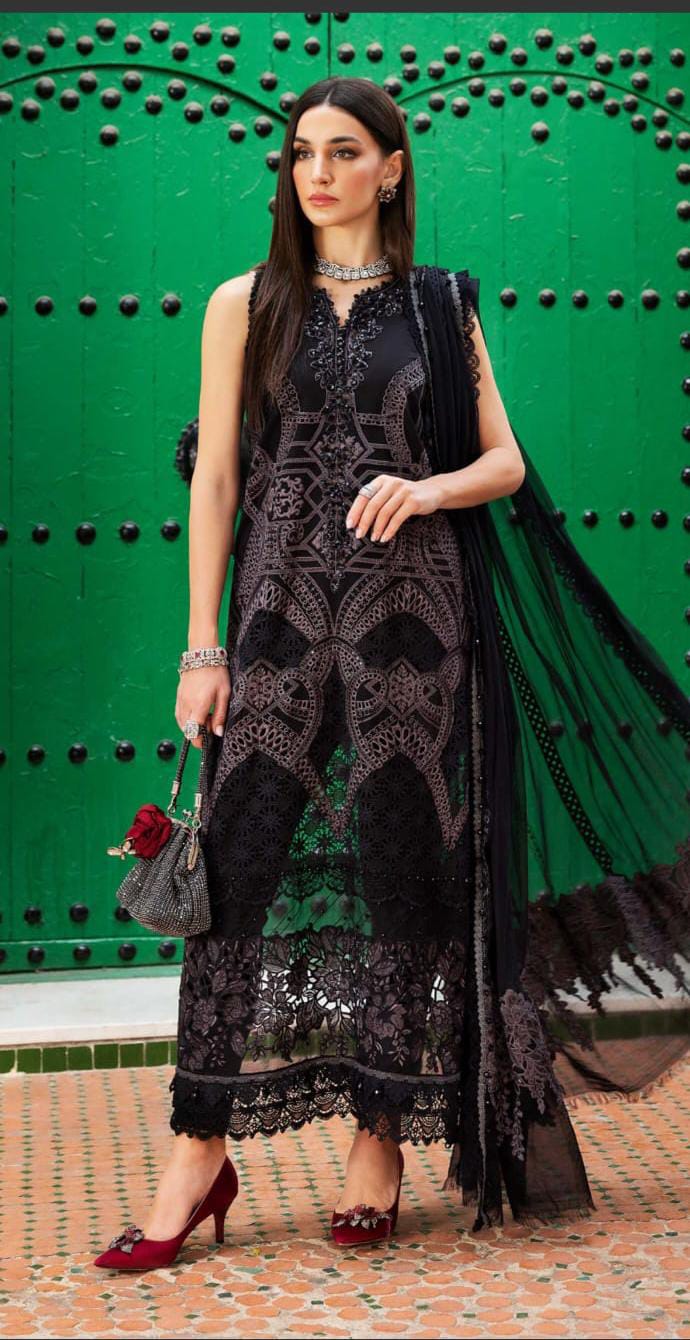 Brand: Maria b 3pc